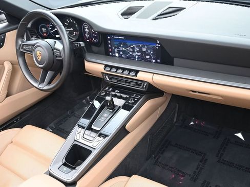 Certified 2022 Porsche 911 Carrera image 31