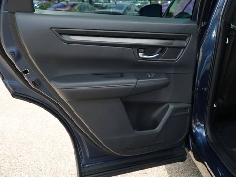 Used 2026 Honda CR-V Sport image 18