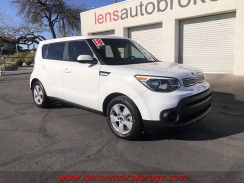 Used 2018 Kia Soul image 2