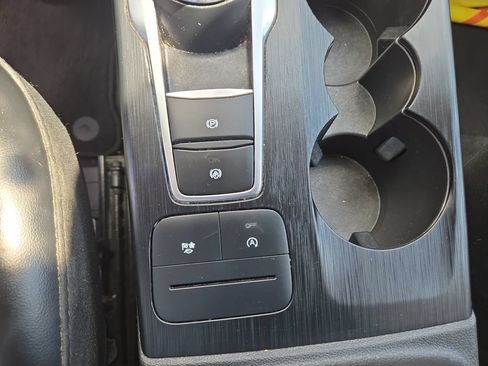 Used 2024 Ford Escape ST-Line AWD/4WD image 33