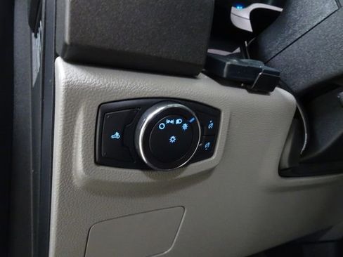 Used 2019 Ford F250 XL w/ Power Equipment Group image 25