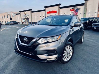 Used 2020 Nissan Rogue Sport SV w/ Technology Package