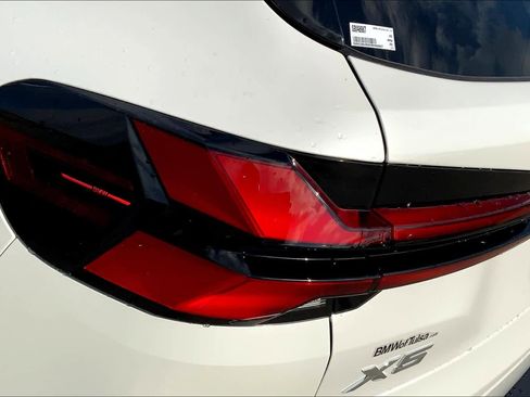 New 2025 BMW X5 sDrive40i w/ Climate Comfort Package image 14