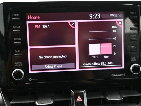 Used 2022 Toyota Corolla LE image 15