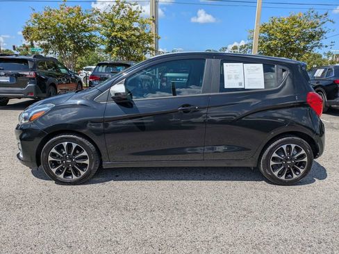Used 2020 Chevrolet Spark LT w/ Spark Special Edition FWD image 3