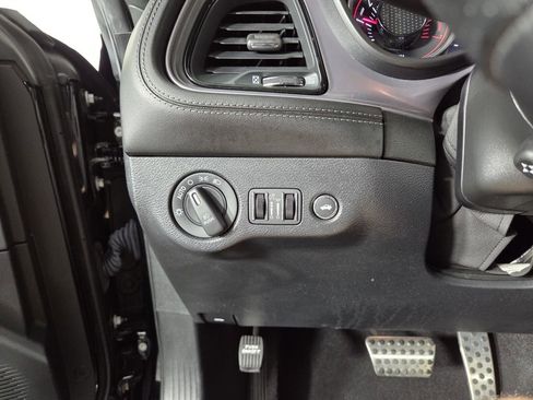 Certified 2023 Dodge Challenger R/T Scat Pack w/ Plus Package image 23