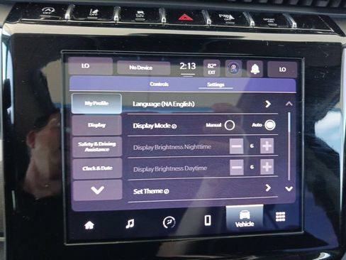 Used 2023 Jeep Grand Cherokee Laredo RWD image 25