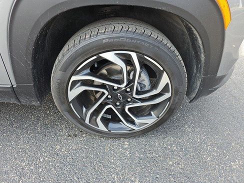 Used 2025 Chevrolet TrailBlazer RS w/ Convenience Package image 10