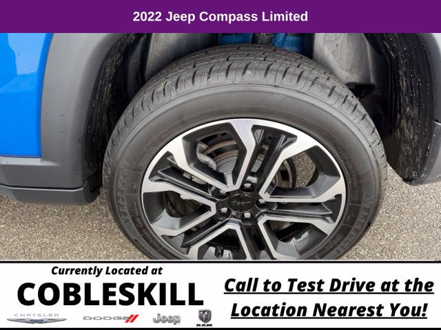 Used 2022 Jeep Compass Limited AWD/4WD image 19