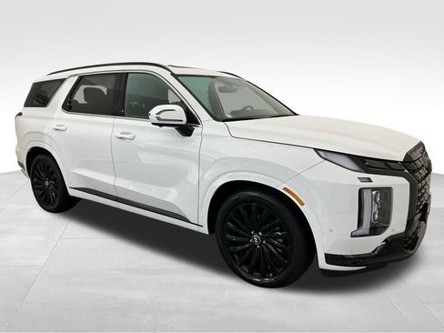 Used 2025 Hyundai Palisade Calligraphy image 14