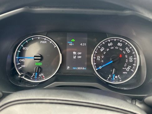Used 2022 Toyota RAV4 XLE AWD/4WD image 20