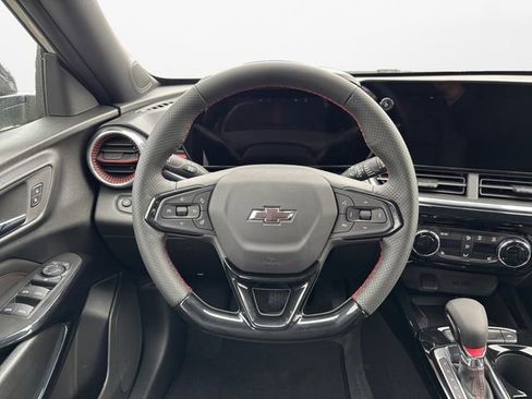 New 2026 Chevrolet Trax RS w/ Sunroof Package image 12