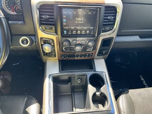 Used 2015 RAM 1500 Laramie w/ Convenience Group AWD/4WD image 22
