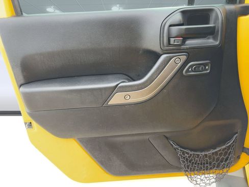 Used 2015 Jeep Wrangler Unlimited Sport w/ Quick Order Package 24S image 19