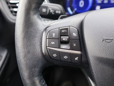 Used 2020 Ford Escape Titanium AWD/4WD image 25