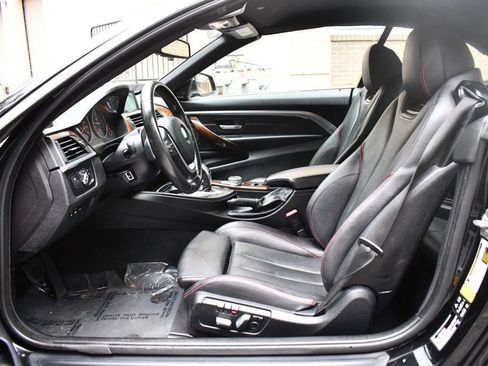 Used 2017 BMW 440i xDrive Convertible image 32
