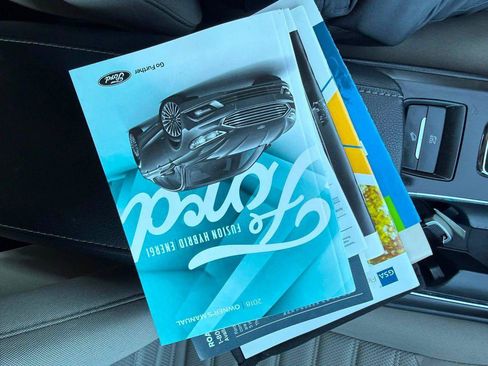 Used 2018 Ford Fusion S FWD image 30