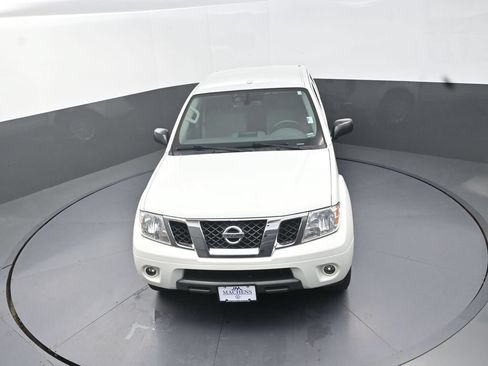 Used 2017 Nissan Frontier SV RWD image 15