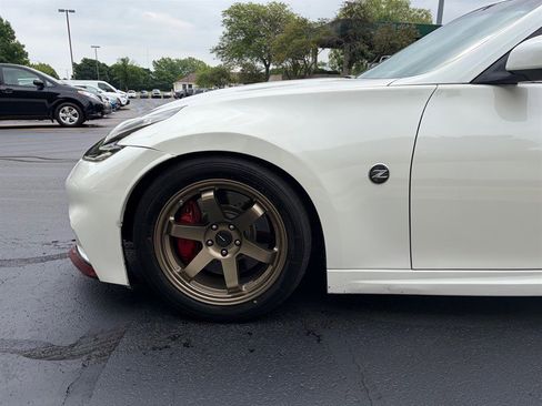 Used 2013 Nissan 370Z NISMO RWD image 32