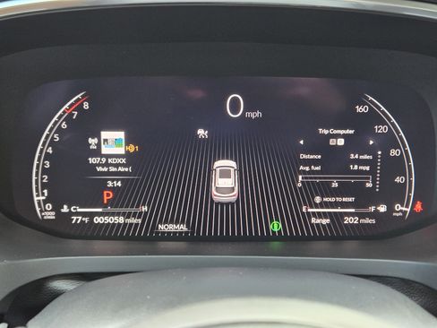 Certified 2025 Acura MDX w/ Technology Package image 17