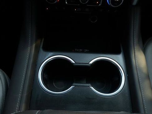 Used 2021 GMC Yukon SLT w/ SLT Luxury Package image 20