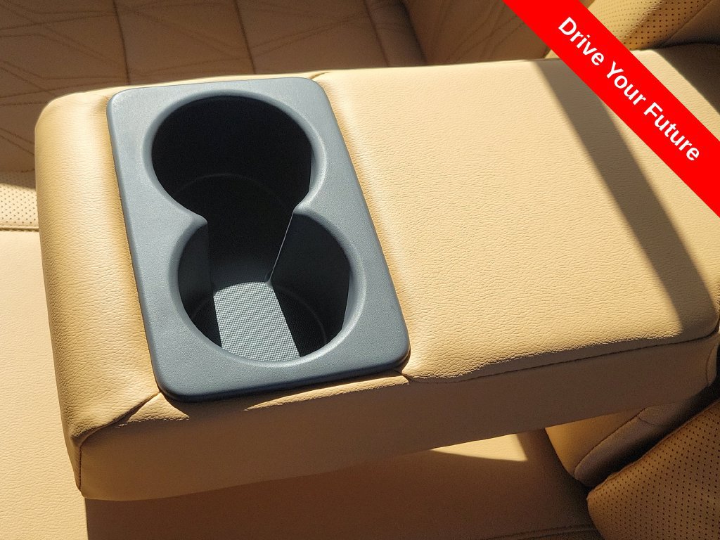 Used 2025 Nissan Sentra SV w/ SV Premium Package FWD image 26