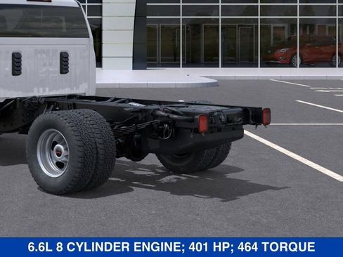 New 2025 GMC Sierra 3500 Pro w/ Convenience Package AWD/4WD image 15