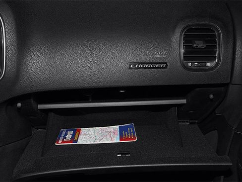 Used 2014 Dodge Charger SE w/ Sport Appearance Group image 18