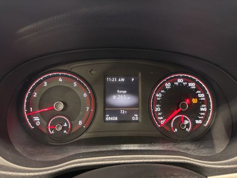 Used 2022 Volkswagen Passat 2.0T SE image 15