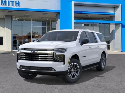 New 2026 Chevrolet Suburban LT w/ Advanced Technology Package AWD/4WD image 6