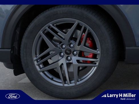 New 2026 Ford Explorer ST w/ Sun And Sound Package image 19