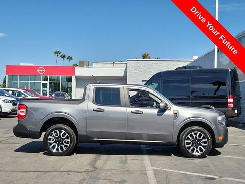 Used 2022 Ford Maverick Lariat w/ Lariat Luxury Package FWD image 32