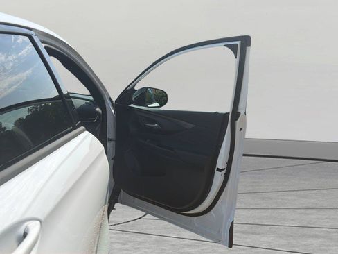 New 2026 Buick Envista Sport Touring w/ Convenience I Package FWD image 26