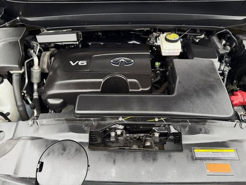 Used 2019 INFINITI QX60 Luxe w/ Essential Package image 32