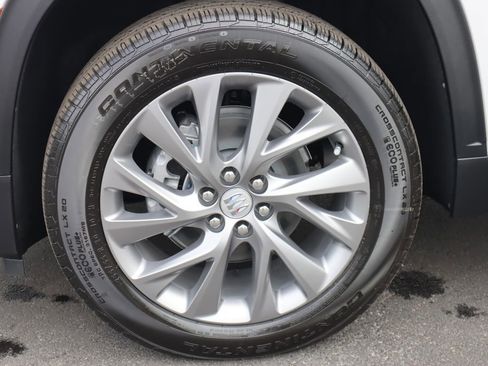 New 2026 Buick Enclave Preferred w/ Power Package image 24