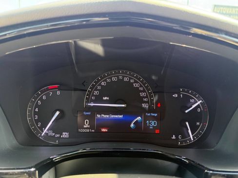 Used 2017 Cadillac XT5 Luxury w/ Driver Awareness Package FWD image 18