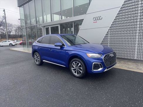 Used 2023 Audi Q5 2.0T Premium w/ Convenience Package AWD/4WD image 1