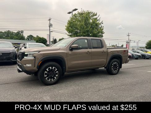 Used 2023 Nissan Frontier PRO-4X w/ Pro Convenience Package AWD/4WD image 7
