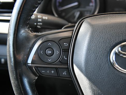 Used 2022 Toyota Camry SE FWD image 28