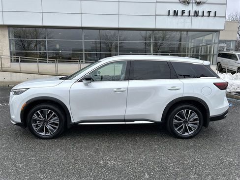 New 2026 INFINITI QX60 Luxe image 5