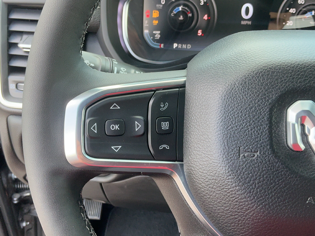 New 2026 RAM 2500 Laramie AWD/4WD image 21