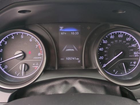 Used 2021 Toyota Camry SE image 14