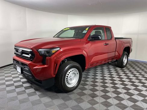 Used 2026 Toyota Tacoma SR AWD/4WD image 4