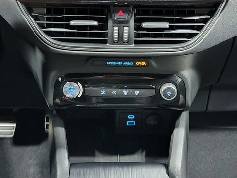 Used 2023 Ford Escape ST-Line AWD/4WD image 21