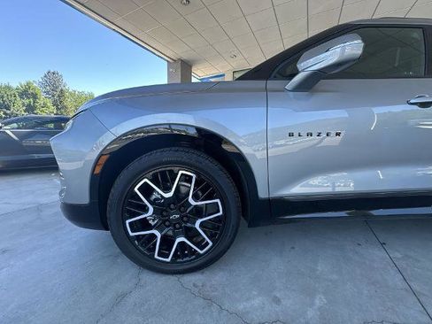 New 2025 Chevrolet Blazer RS w/ Driver Confidence II Package image 67