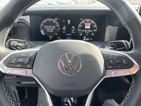 New 2026 Volkswagen Tiguan S image 17