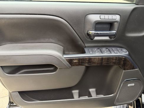 Used 2016 GMC Sierra 1500 Denali image 9