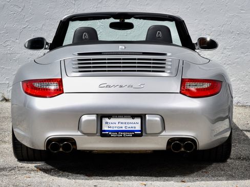 Used 2009 Porsche 911 Carrera S RWD image 12