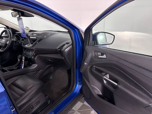 Certified 2017 Ford Escape Titanium w/ Equipment Group 301A image 36