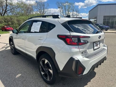 Used 2025 Subaru Crosstrek 2.5i Limited w/ Crosstrek Mirror Package image 5